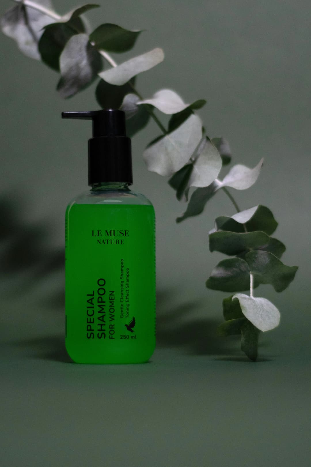 SPECIAL SHAMPOO FOR WOMEN