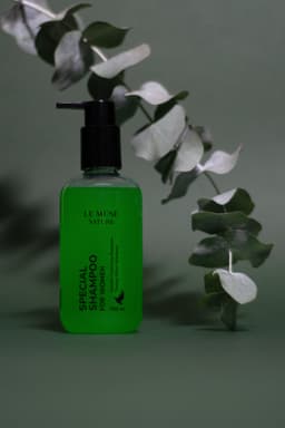 SPECIAL SHAMPOO FOR WOMEN - 2
